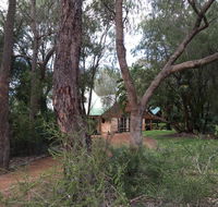 Country Retreat on 1 acre with pool hot tub surrounded by trees - Kawana Tourism