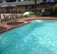 Country Rose Motel Warwick - Kawana Tourism