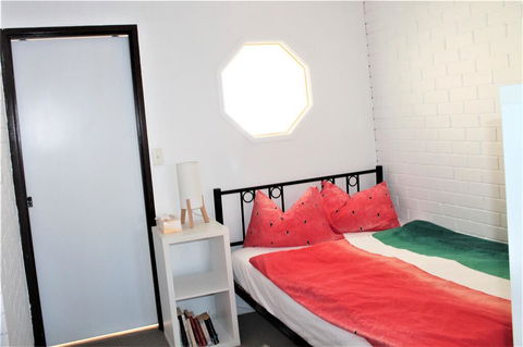 Cozy And Cute Comfort Stay Close To University (Female Only) - Kawana Tourism 0
