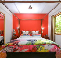 Crater Lakes Rainforest Cottages - Kawana Tourism