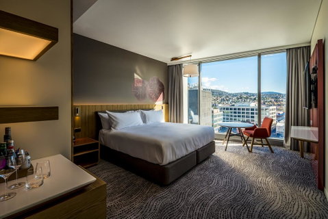 Crowne Plaza Hobart - Kawana Tourism 1