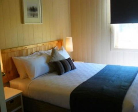 Cypress Ridge Cottages - Kawana Tourism 0