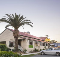 D'Aguilar Hotel Motel - Kawana Tourism
