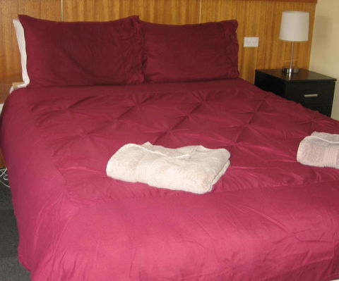 Darlot Motor Inn - Kawana Tourism 2