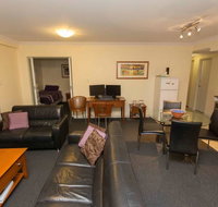 Debs Apartment MtsBay - Kawana Tourism