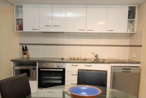 Debs Apartment MtsBay - Kawana Tourism 2