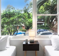 DENHAM DAZE I677 -L'Abode - Kawana Tourism