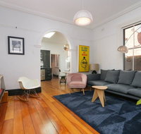 Designer 2 Bedroom House with Garden in Northbridge - Kawana Tourism
