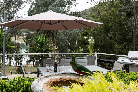 Devinegetaway - Kawana Tourism 0