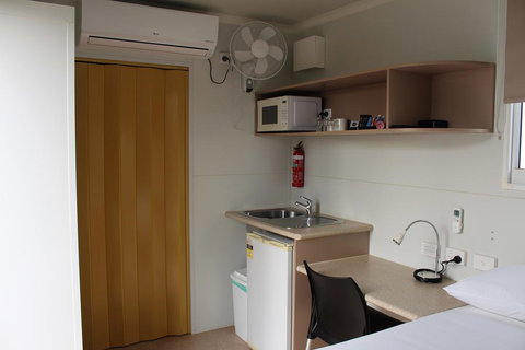 Discovery Parks - Boulder - Kawana Tourism 1