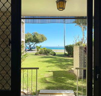 Dolphin View on South Esplanade - Kawana Tourism