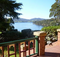 Donalea Bed and Breakfast  Riverview Apartment - Kawana Tourism