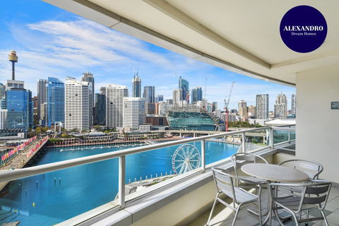 DREAM HARBOUR VIEW 2 BRM // GYM, POOL And PARKING - Kawana Tourism 0