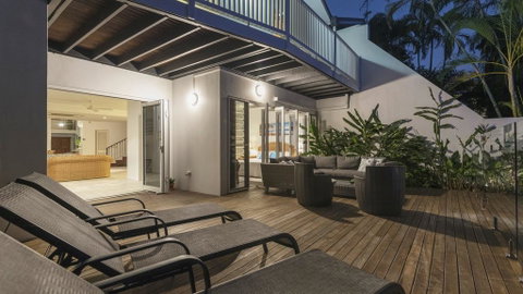 Driftaway - Port Douglas - Kawana Tourism 3