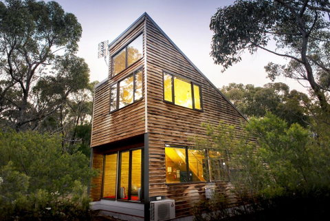 DULC Cabins - Kawana Tourism 1