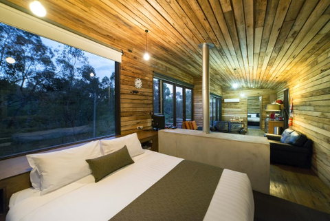 DULC Cabins - Kawana Tourism 3