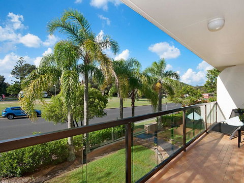 EAST COAST ESCAPES - Byron Beachfront - Kawana Tourism 0