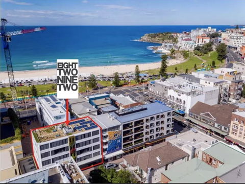 EIGHT TWO NINE TWO III: BONDI BEACH - Kawana Tourism 0