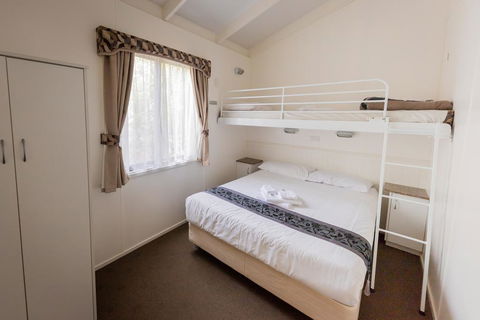 Eildon Riverside Holiday Park - Kawana Tourism 2