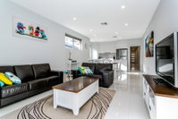 Book Brighton Accommodation Vacations Kawana Tourism Kawana Tourism