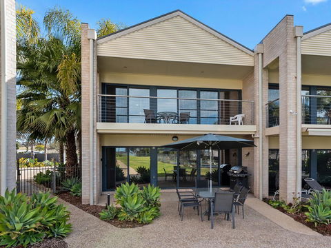 ELSINOR Townhouse 3 Mulwala - Kawana Tourism 0