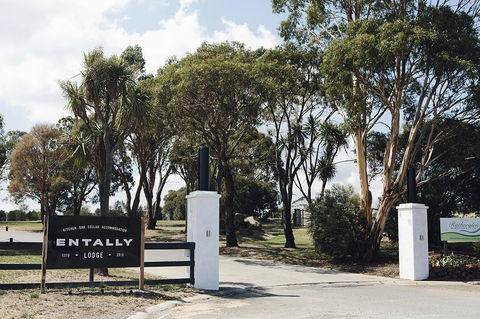 Entally Lodge - Kawana Tourism 1