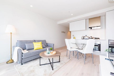 EQ Tower Luxury 1 Bedroom Central Melbourne - Kawana Tourism 1