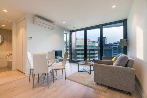 EQ Tower Luxury 1 Bedroom Central Melbourne - Kawana Tourism 0