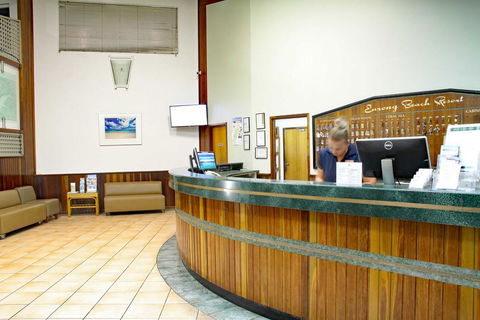Eurong Beach Resort - Kawana Tourism 2