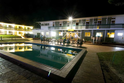 Eurong Beach Resort - Kawana Tourism 3