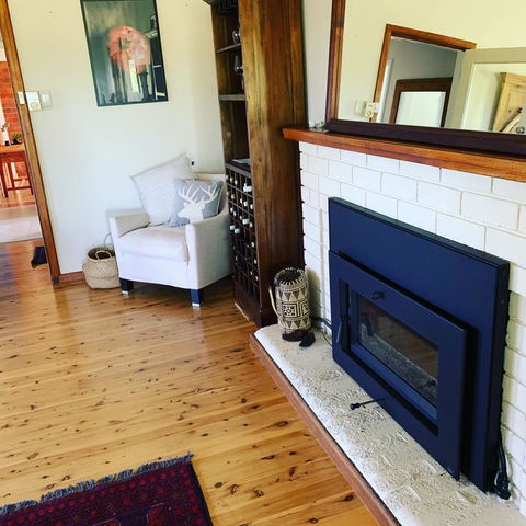 Eurunderee House - Kawana Tourism 3