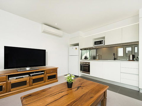 Executive Luxury Apartment - Kawana Tourism 2