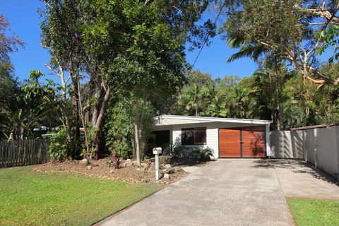 FABULOUS HOLIDAY HIDEAWAY - COOLUM BEACH - Kawana Tourism 2
