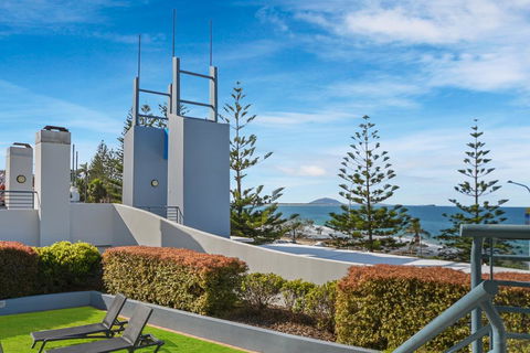 FAVOURITE GET-AWAY ON THE BEACHFRONT - Kawana Tourism 3