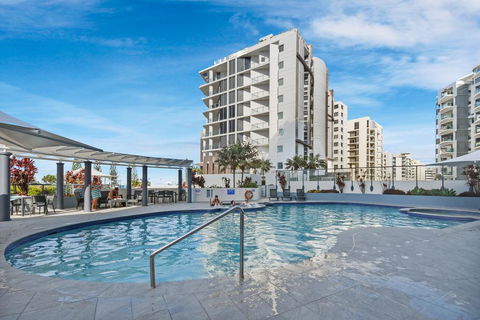 FAVOURITE GET-AWAY ON THE BEACHFRONT - Kawana Tourism 0