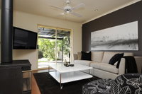 Book Burnside Accommodation Vacations Kawana Tourism Kawana Tourism