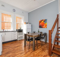 Five Ways CBD Apartment - Spacious Wifi Free Parking - Kawana Tourism