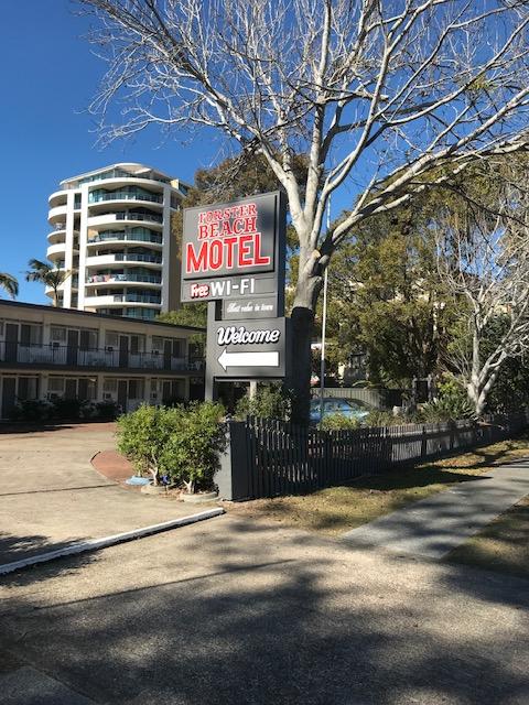 Forster Beach Motel - Kawana Tourism 1