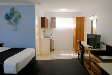 Forster Motor Inn - Kawana Tourism 2
