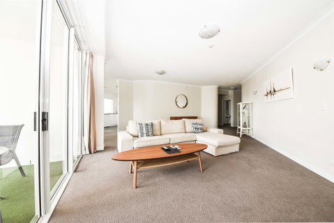 Founda Gardens Apartments - Kawana Tourism 1