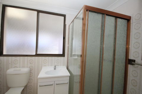 FRASERS COTTAGE- 23 Castle St Laurieton - Kawana Tourism 1