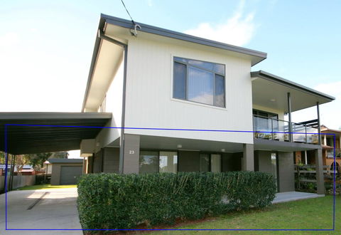 FRASERS COTTAGE- 23 Castle St Laurieton - Kawana Tourism 0