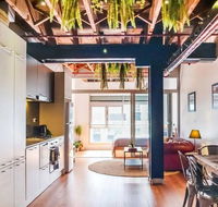 Funky New York Loft in Darlinghurst - Kawana Tourism