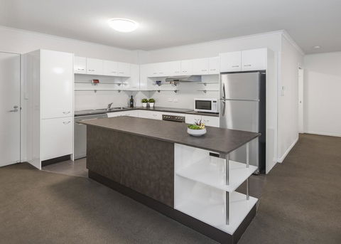 FV4006 Apartments - Kawana Tourism 3
