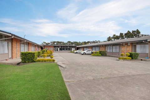 Gateshead Tavern & Motel - Kawana Tourism 2