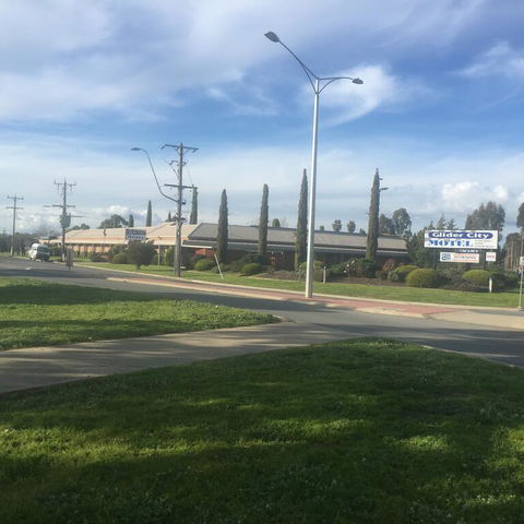 Glider City Motel Benalla - Kawana Tourism 3