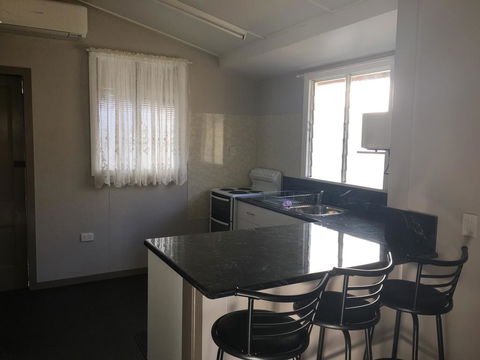 Goondihill Hotel - Kawana Tourism 2