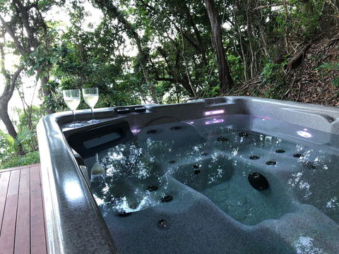 Gunnadoo Holiday - Kawana Tourism 2