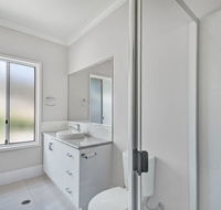 Hamblin - Kawana Tourism