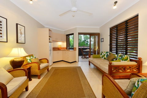 Hibiscus Hi - Kawana Tourism 3